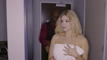 Big boobs blonde Aviana Violet gets a big dick in her pussy