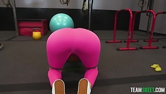 Small boobed ebony gets a special workout in gym