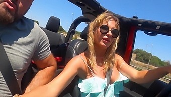 Horny girl Leidy De Leon gives a blowjob while driving in this video