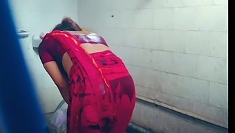 HD video of a young Indian girl getting down and dirty