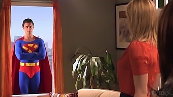 Superman's massive cock leaves earth MILFs in a frenzy